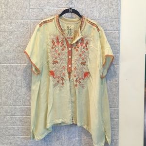 Johnny Was sage green rayon blouse XL